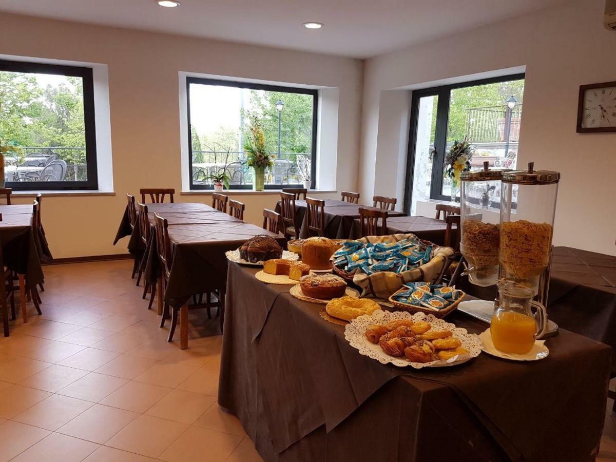 Hotel La Lucciola Chianciano Terme Dış mekan fotoğraf