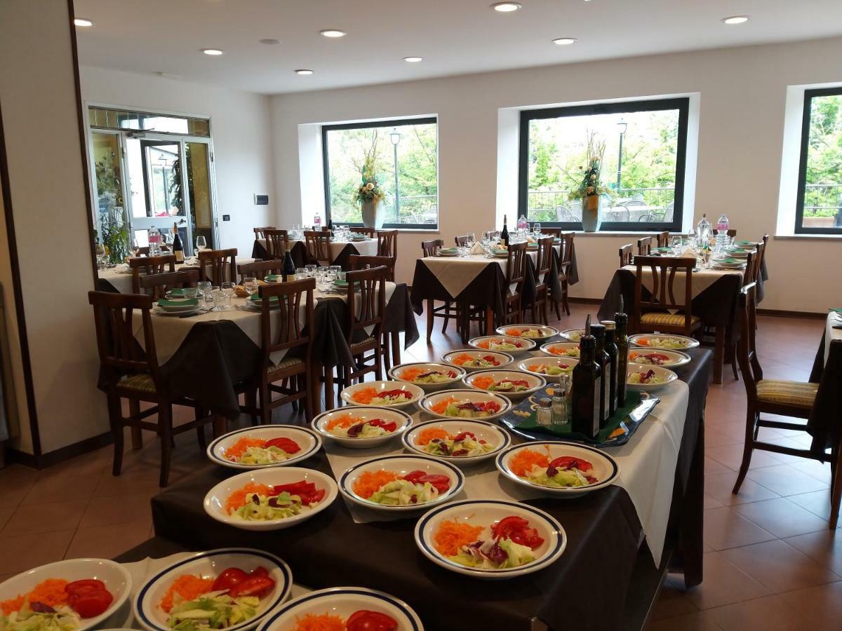 Hotel La Lucciola Chianciano Terme Dış mekan fotoğraf